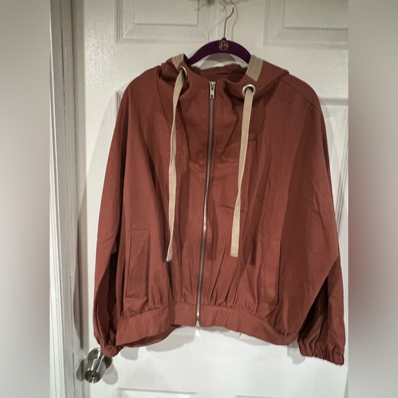 Jacket - Picture 1 of 3